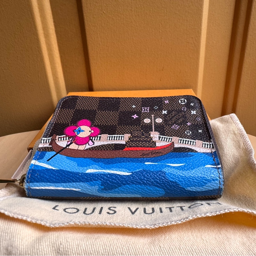Louis Vuitton Damier Ebene Zippy Coin Purse Christmas 2019 N60258